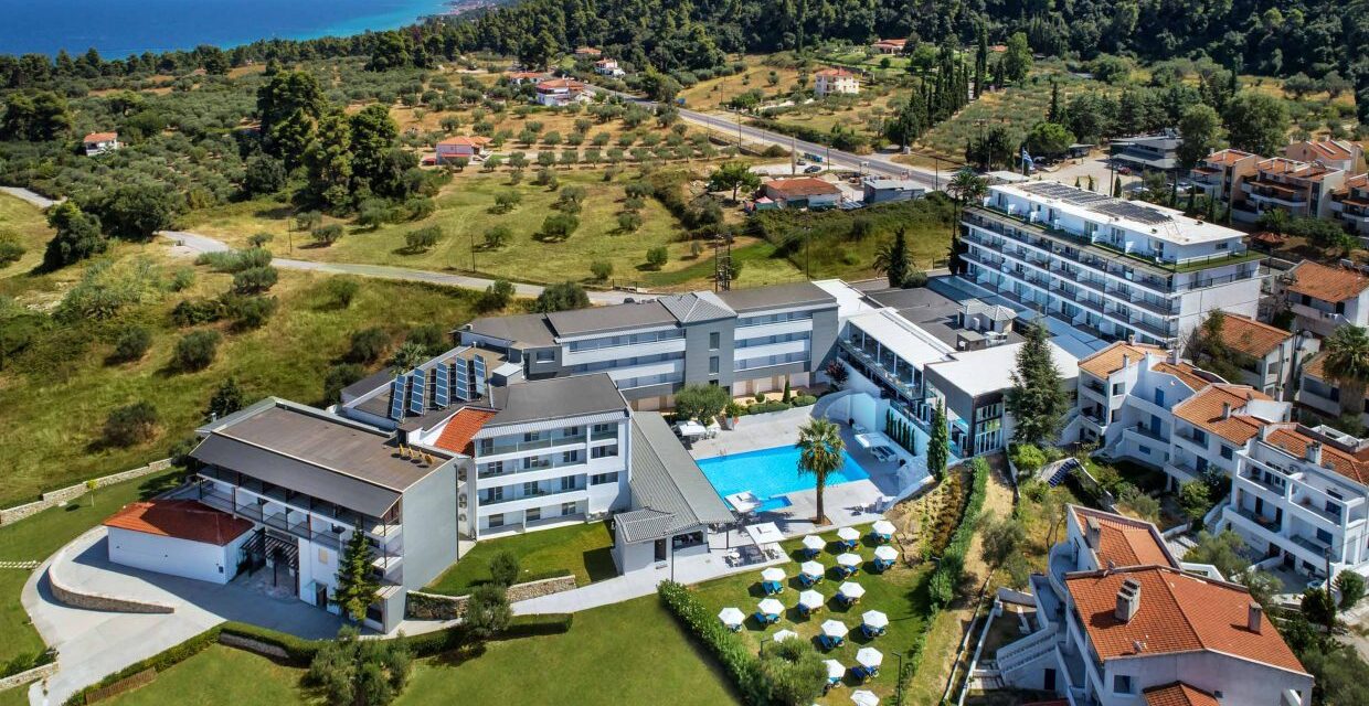 Hotel Kriopigi 3*