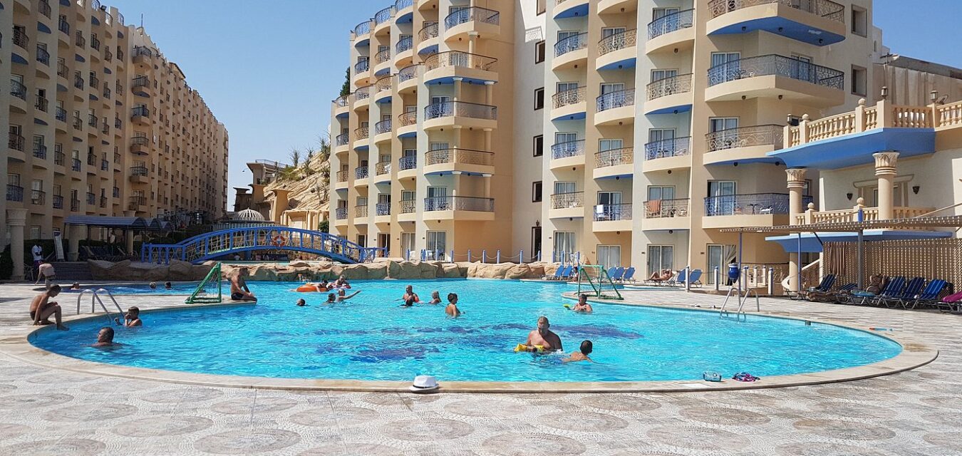 Sphinx Aquapark Beach Resort 4*